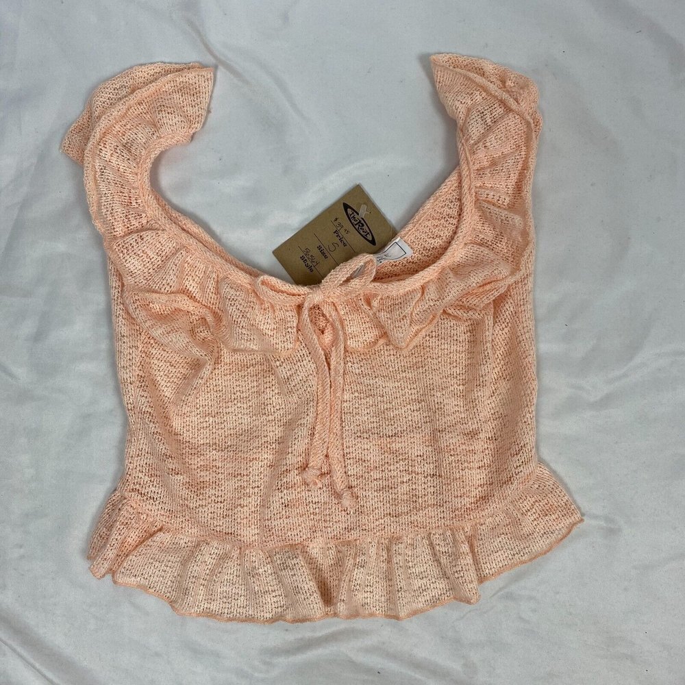Sage The Label NWT Size S Crochet Cropped Blouse V-Neck Ruffle Pink Cottagecore